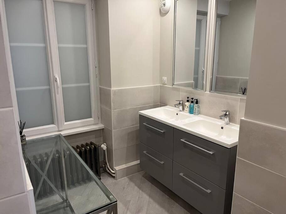 A La Maison - Hebergement De Luxe Domfront  Ngoại thất bức ảnh