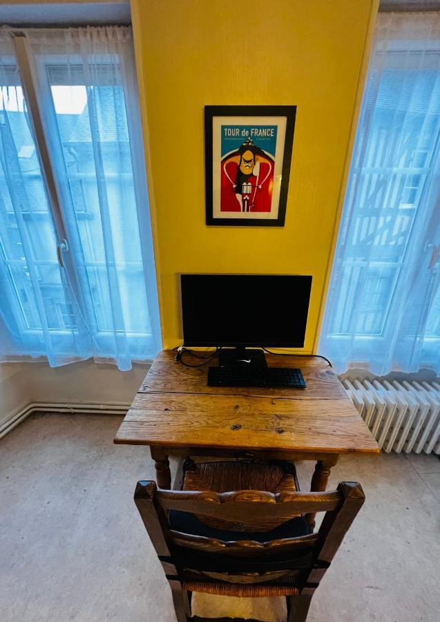 A La Maison - Hebergement De Luxe Domfront  Ngoại thất bức ảnh