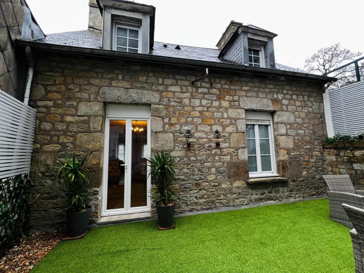 A La Maison - Hebergement De Luxe Domfront  Ngoại thất bức ảnh